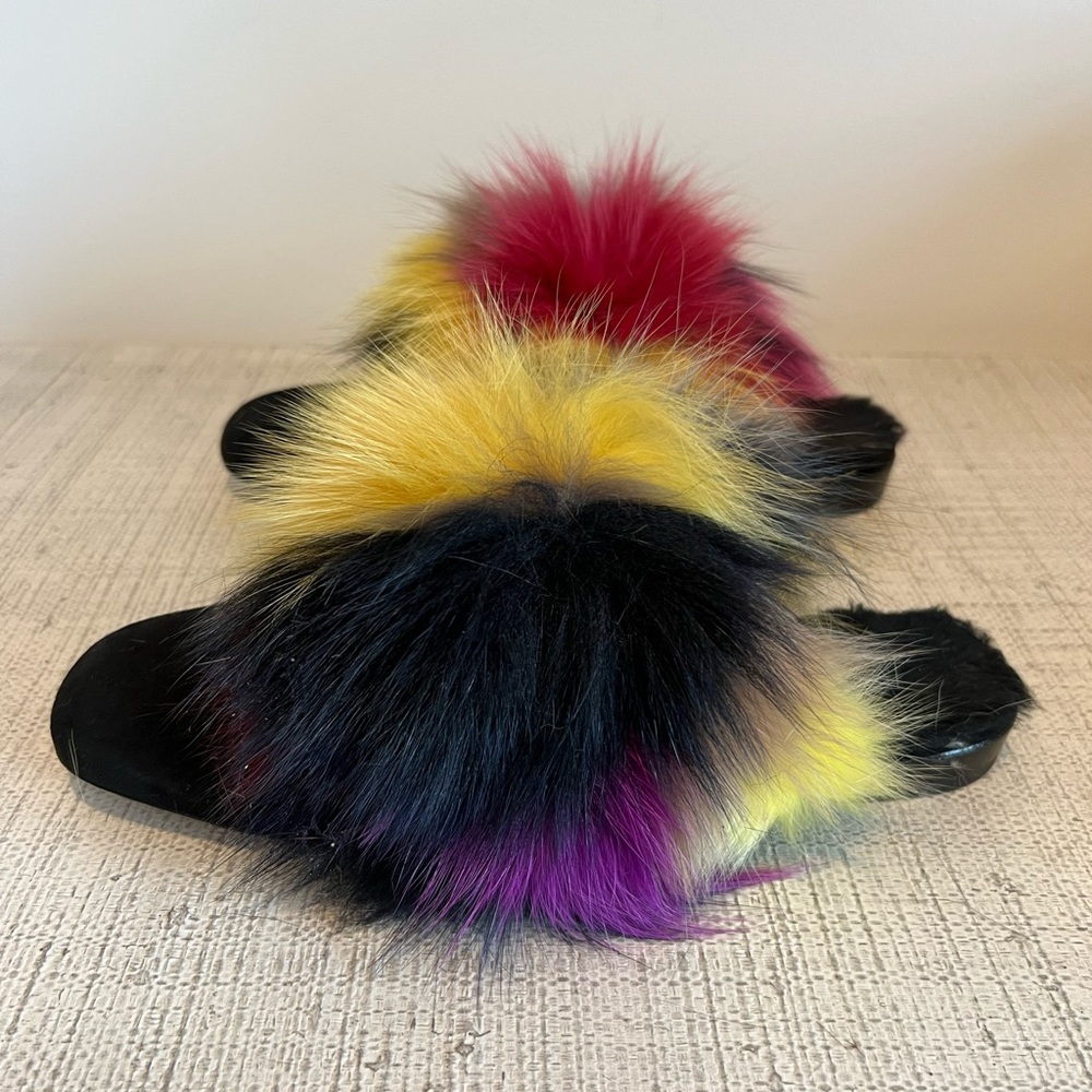 Stuart Weiztmen Fur Slides